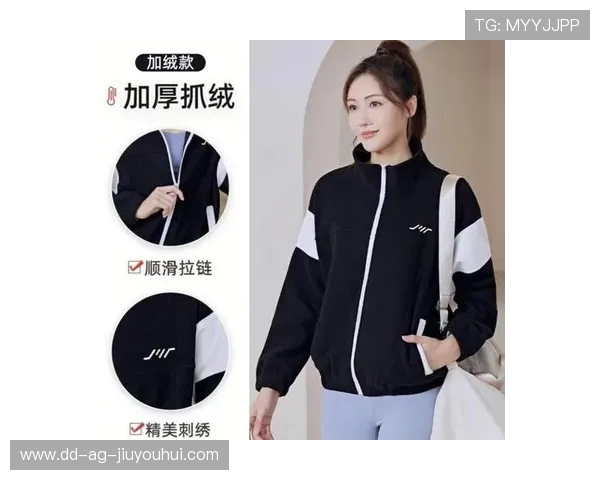 冬季保暖时尚必备 足球大衣外套推荐 让你寒冷季节也能尽显球场风采